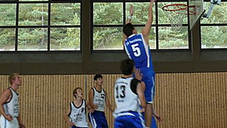 Basketballer in Aktion - SG Gerolstein/Hillesheim mit 2 Teams am Start