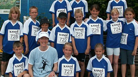 ?Hans Dampf in allen Gassen? - Handballer aktiv beim 24. Gerolsteiner Stadtlauf
