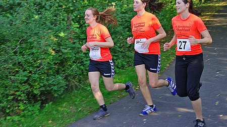 „Handballeroranjes“ auch beim 3. Eifelsteiglauf im Herzen der Vulkaneifel