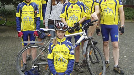 Tour d´Europe 2007 ? Handballer radeln mit für guten Zweck