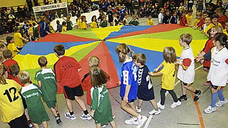 Handballschaufenster öffnet sich