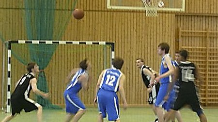 Positive Bilanz bei den Basketballern