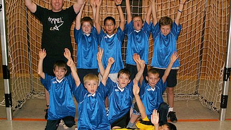 E-Jugendturnier in Neuerburg ? Auf in den Kampf - Gerolsteiner stark trotz Niederlagen ? Positiver Trend unverkennbar